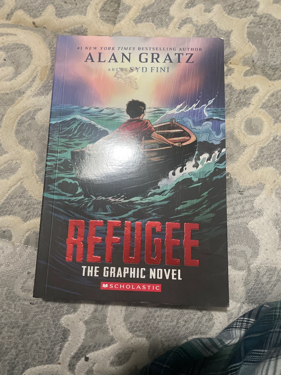 Refugee: The Graphic Novel by Alan Gratz