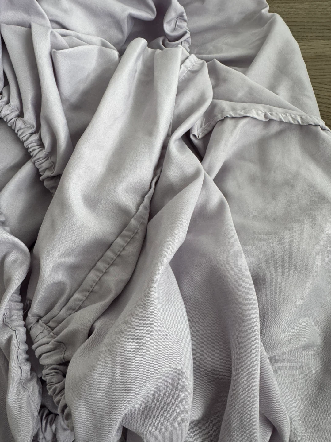 Vera Wang delighted Lavender liac Fitted Sheet - photo 5