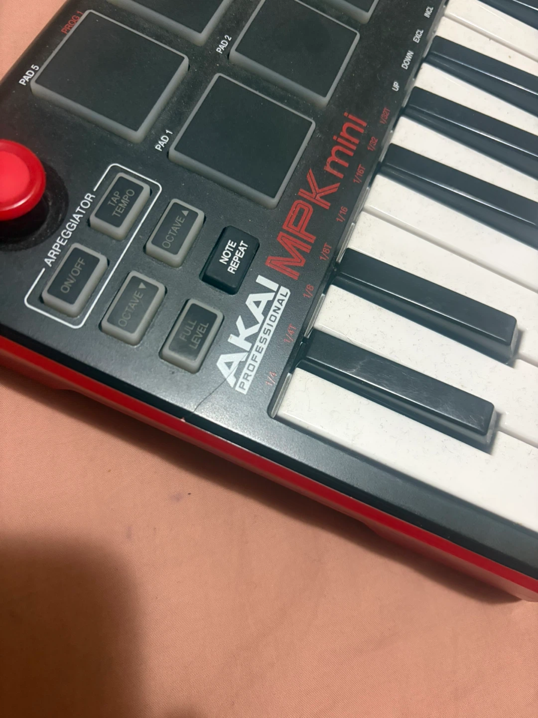 Akai MPK mini w/cable - photo 2