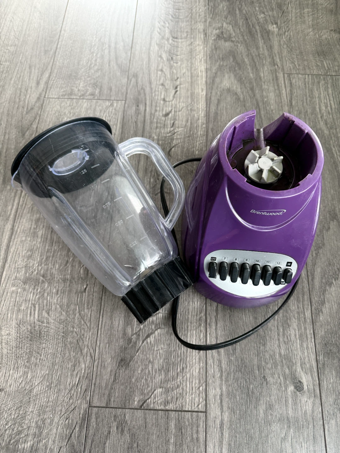 Brentwood 12-Speed Purple Blender