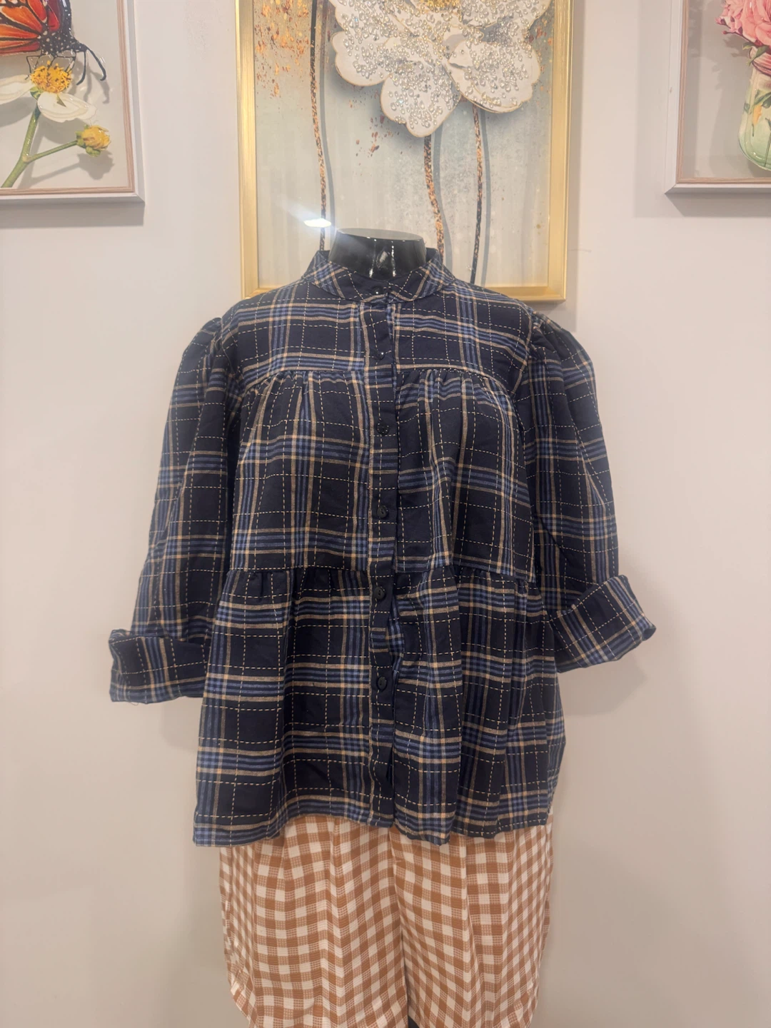 Collared Plaid Button-Down Shirt - photo 5
