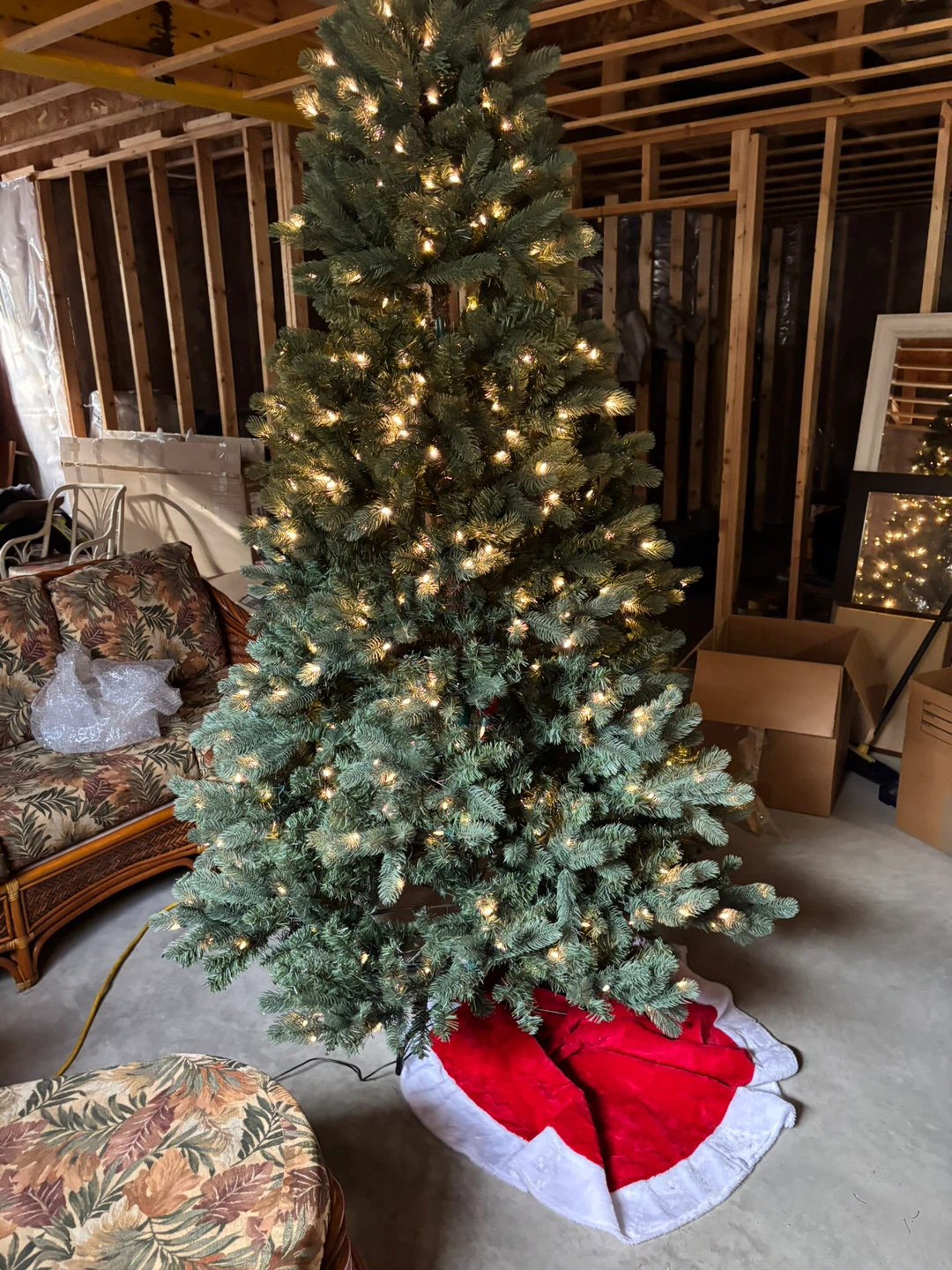 NOMA Winston Pre-Lit Christmas Tree 7'5"