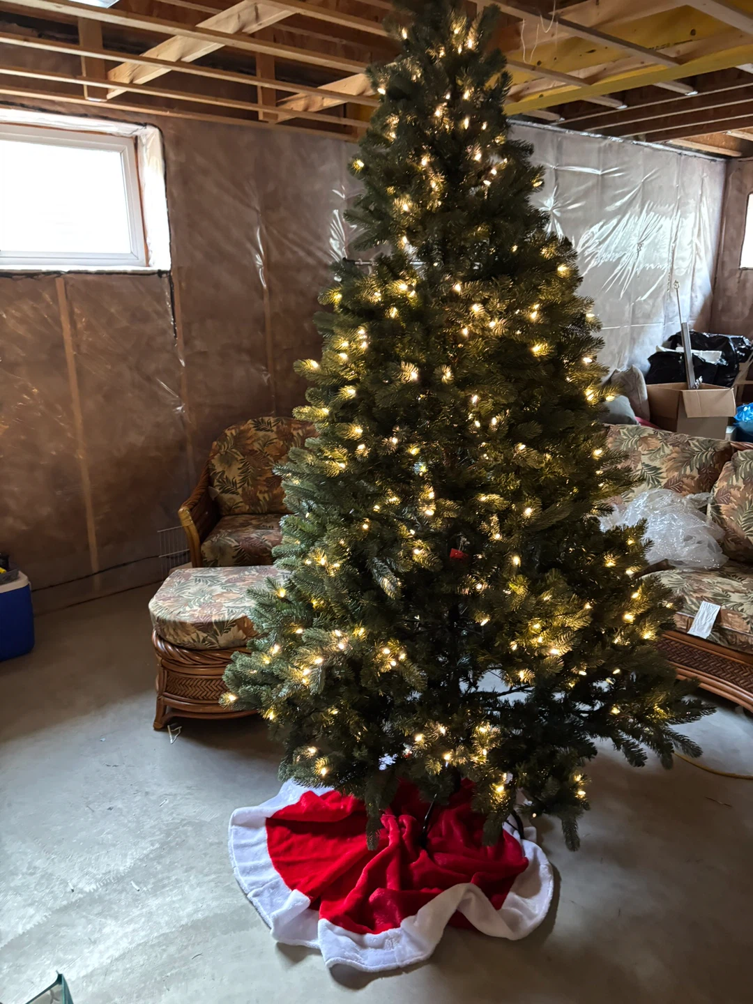NOMA Winston Pre-Lit Christmas Tree 7'5" - photo 2