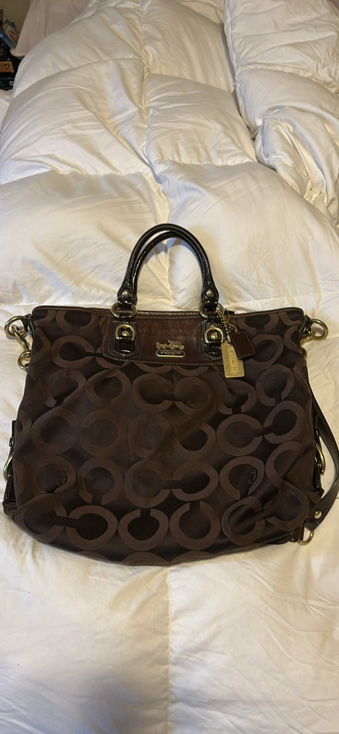 Coach Signature Hobo Shoulder Bag