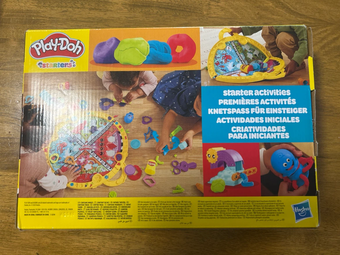 Play-Doh Fold 'n Go Playmat - photo 2