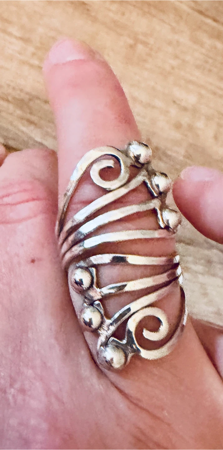 Bague argenté • Silvery ring