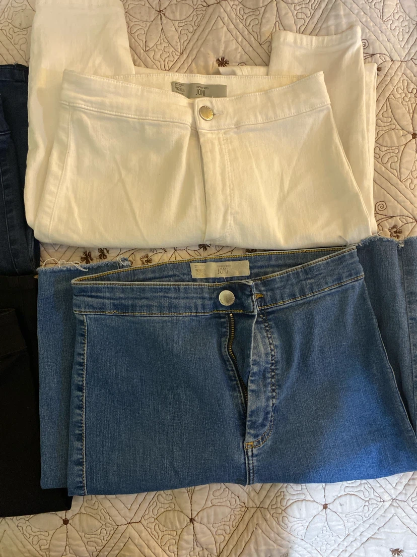 Assorted Women's Jeans FOR SALE ❤️ - photo 3