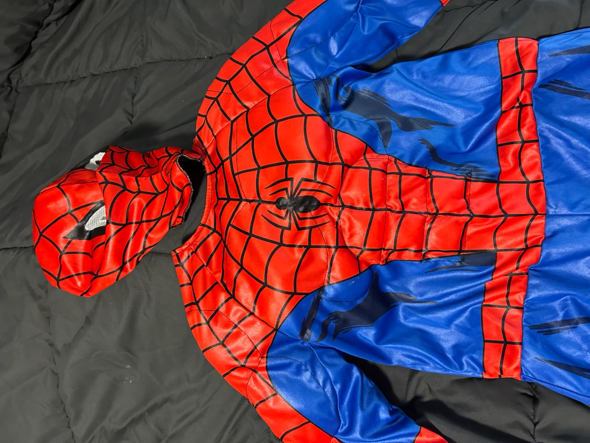 Reversible Spider-Man and Venom Costume - photo 5