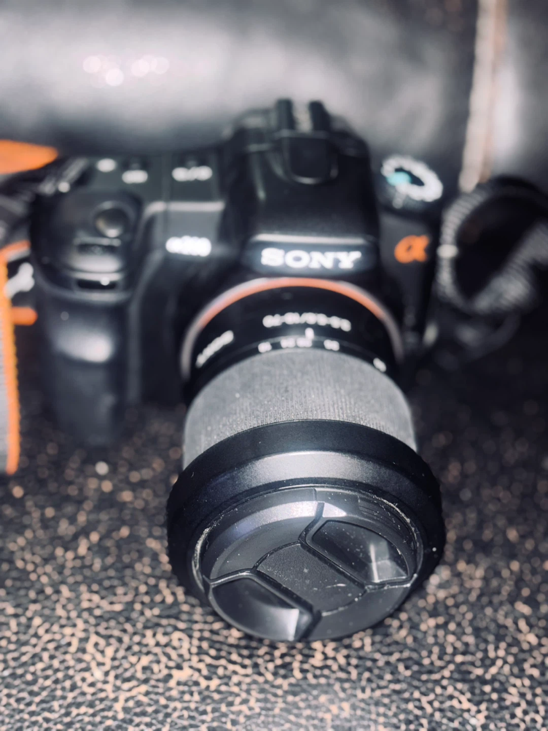 Sony Alpha DSLR-A200 Camera Kit
