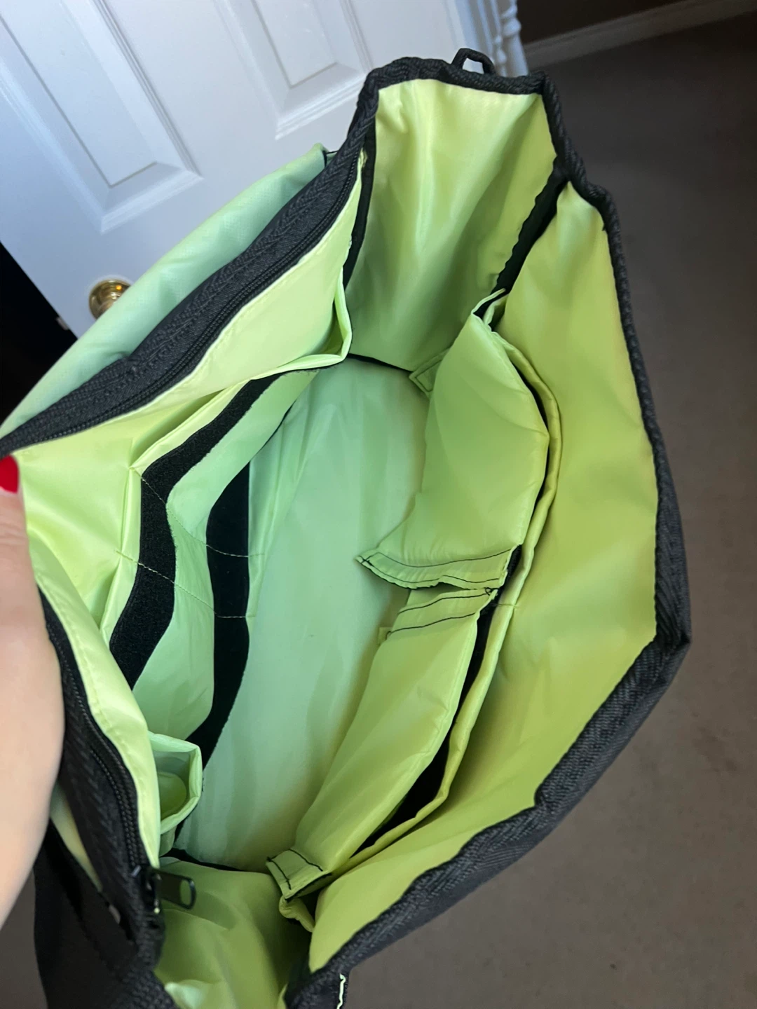 BNWT Baby Bullet Black Diaper Bag - photo 4