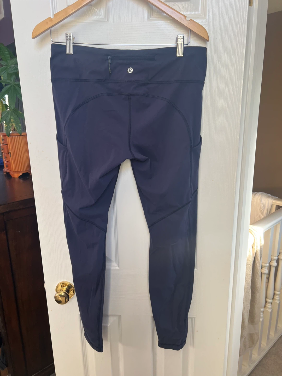 Full length lulu leggings with pockets size 10 - photo 2