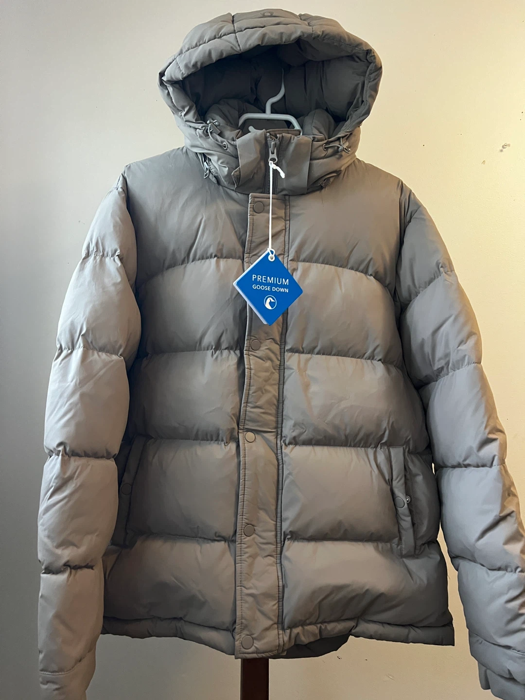 Aritzia The Super Puff Jacket – Brand New with Tags | Size M