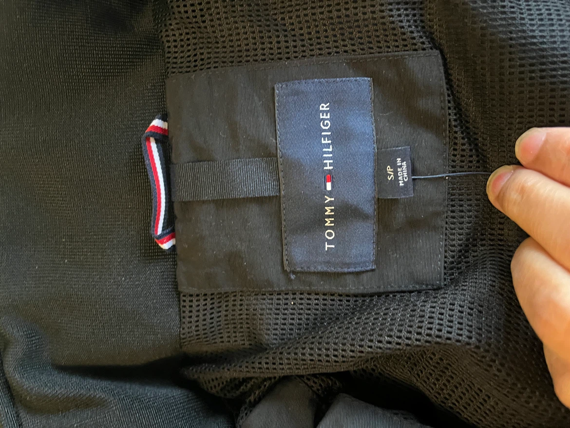Tommy Hilfiger Men’s Water-Resistant Jacket – Brand New | Size S - photo 4