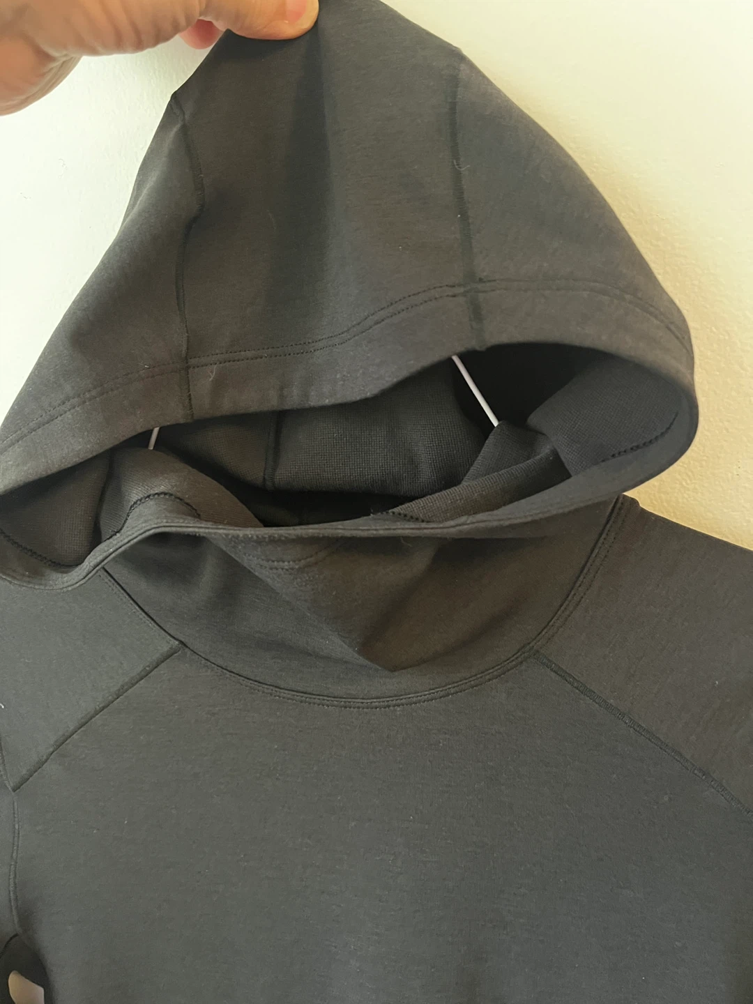 Arc’teryx Motus AR Hoody – Women’s Size S – Like New - photo 5