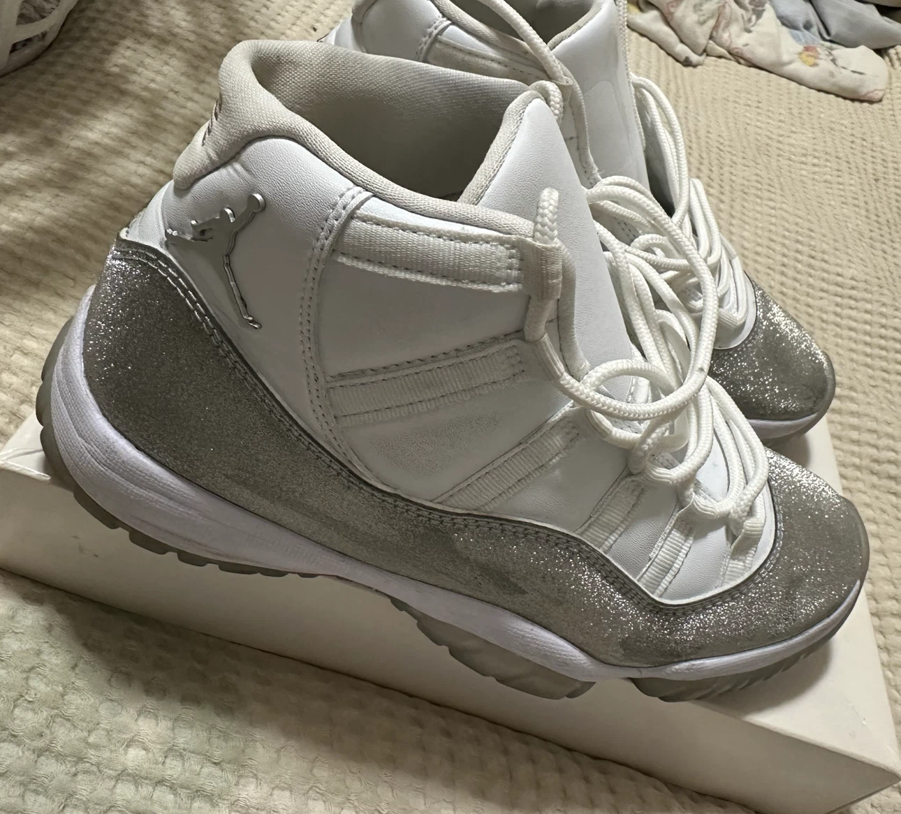 Wmns Air Jordan 11 Retro White/Metallic Silver - photo 3
