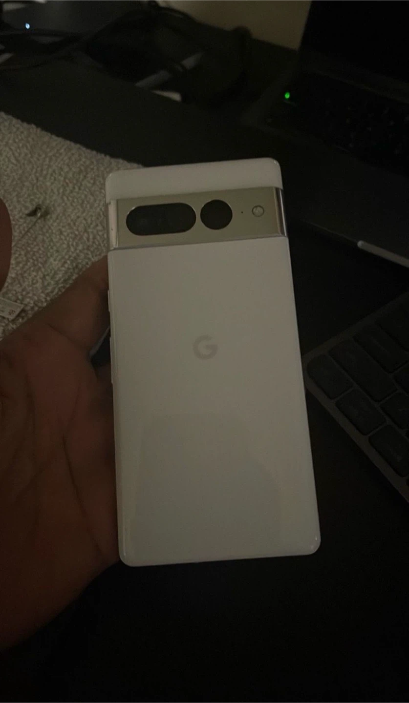 Google pixel 7 pro - photo 2
