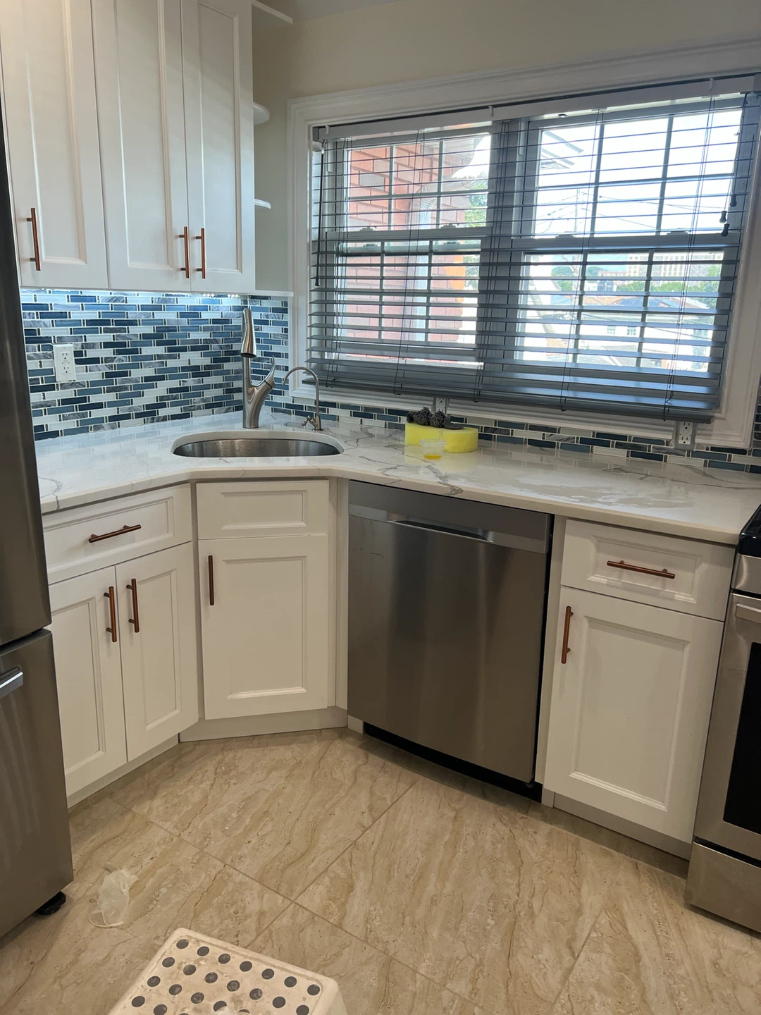 ISO: 1 or 2-BR Apartment for rent