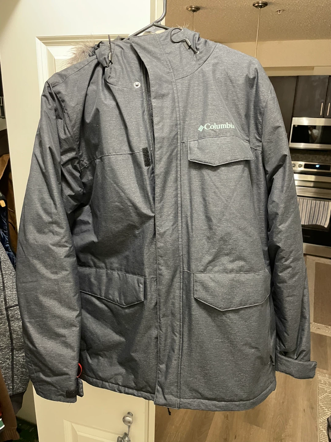 Ski/Snowboard Clothing Set with Accessories
