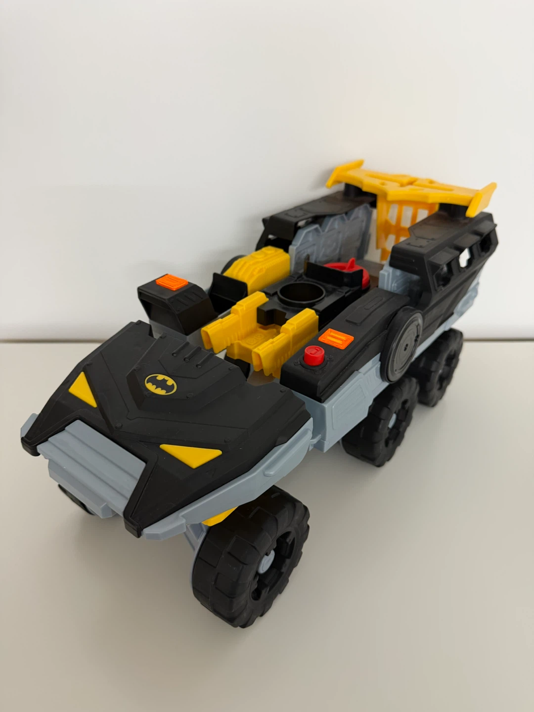 Batman Transforming Bat-Tank