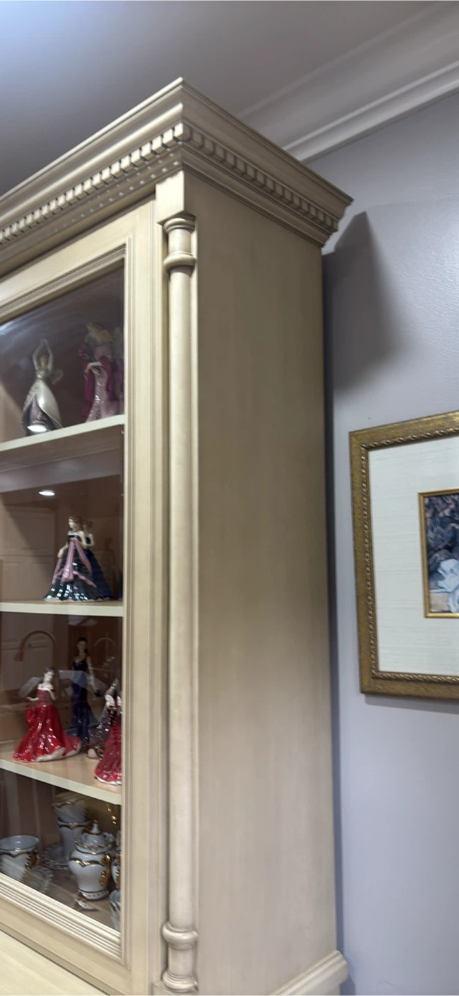Cream Wood China Cabinet with Glass Display - photo 3