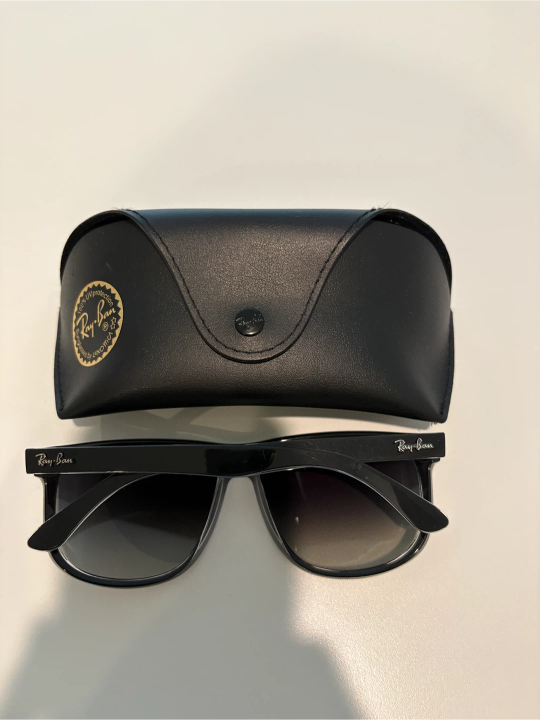 Ray-Ban Sunglasses with Case