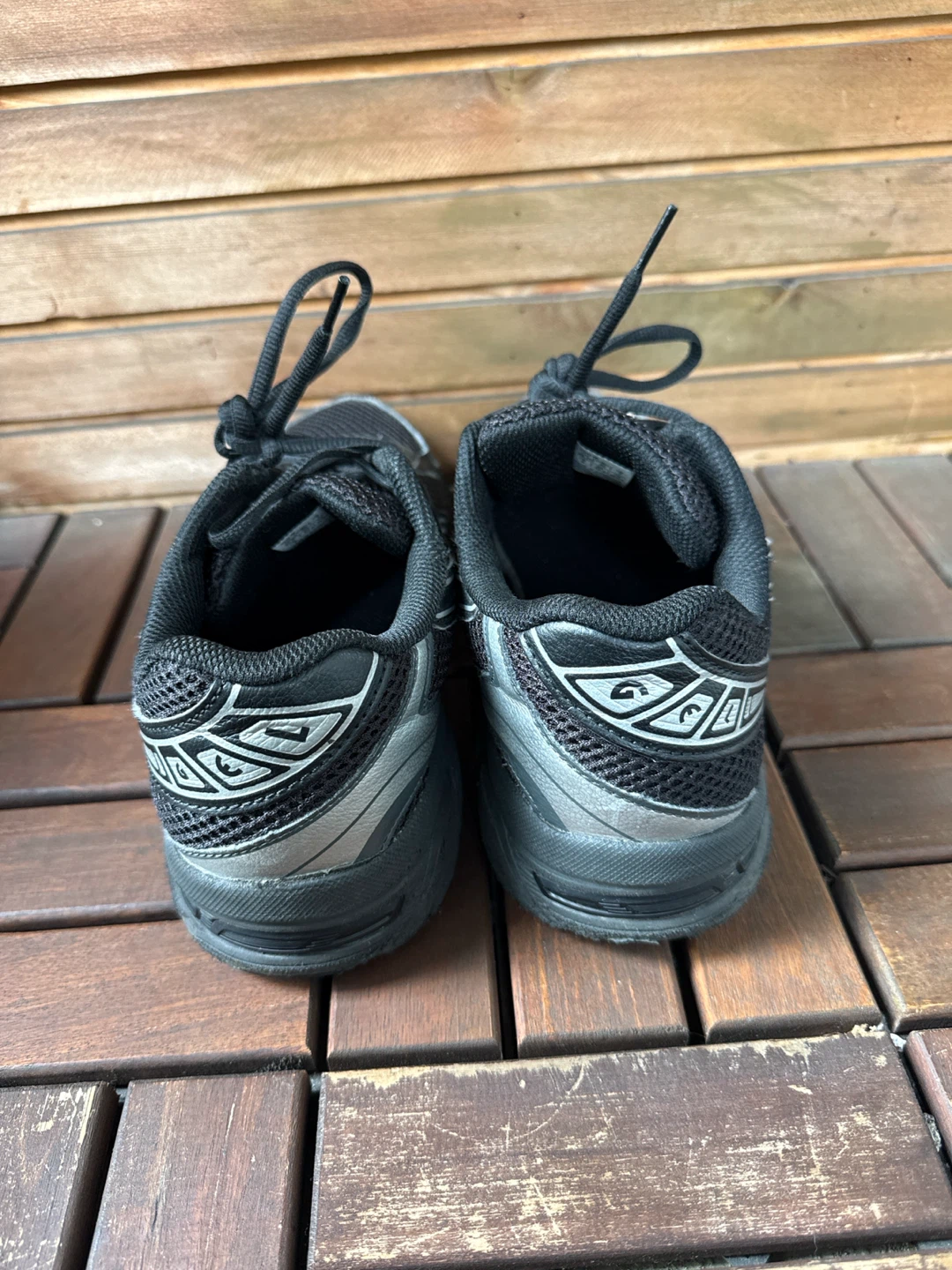 Asics Gel Running Shoes Black - Size 7 US - photo 3