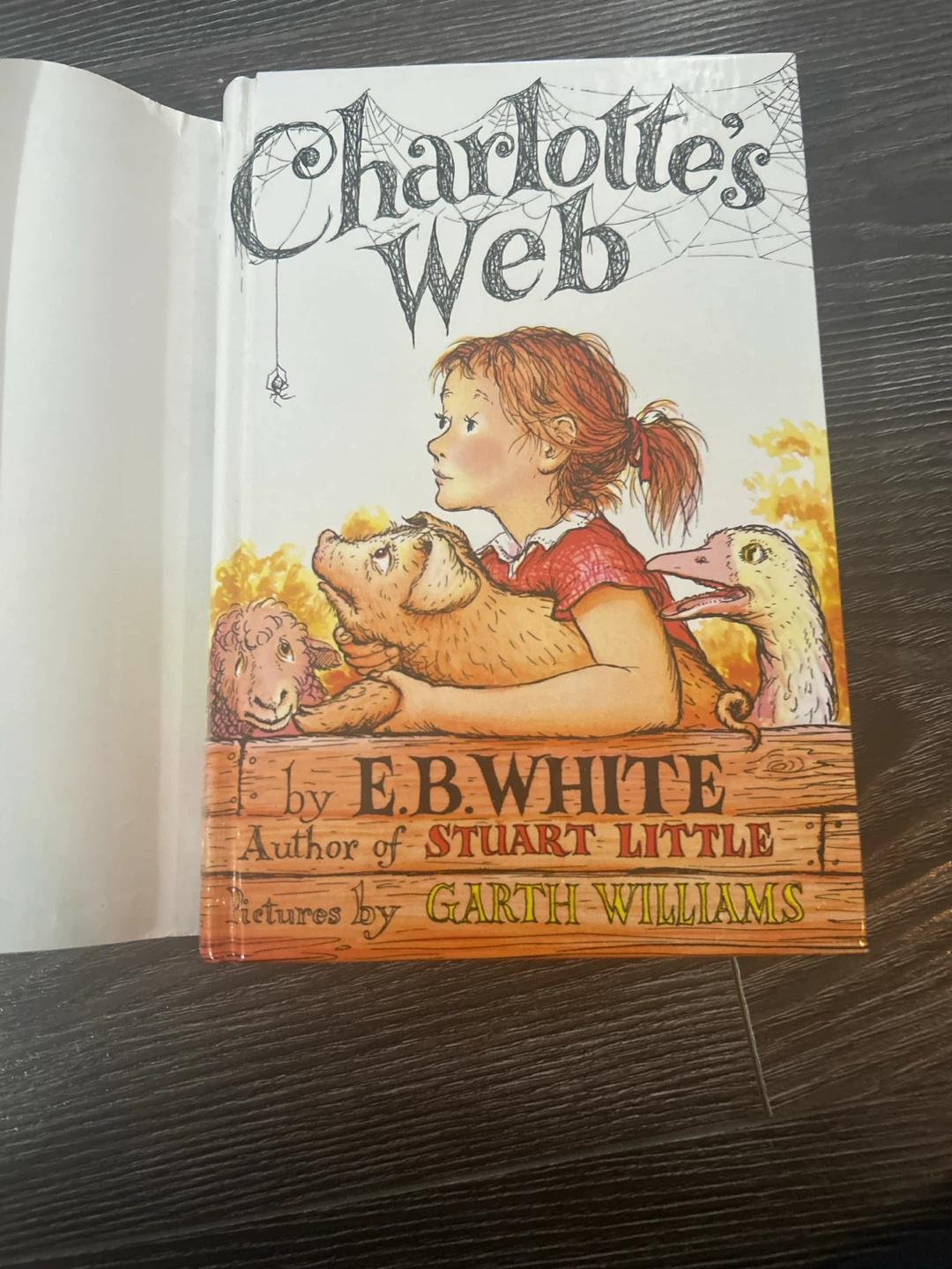 Charlotte's Web by E.B. White - photo 2