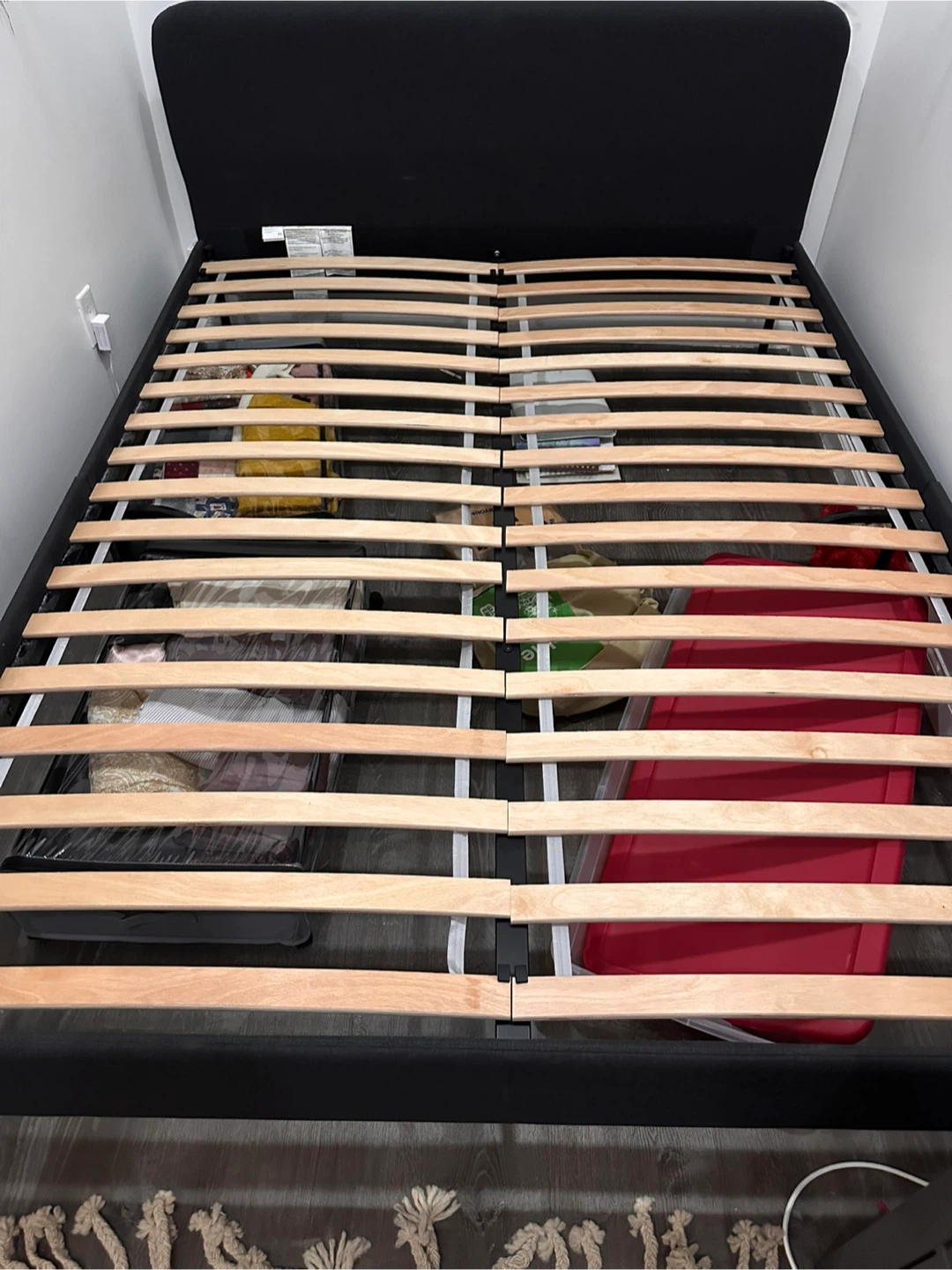 Mattress & Bedframe Queen