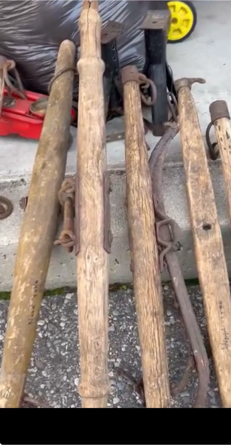 Vintage Farm Antique Wooden Ox Yoke and Doubletrees - photo 2