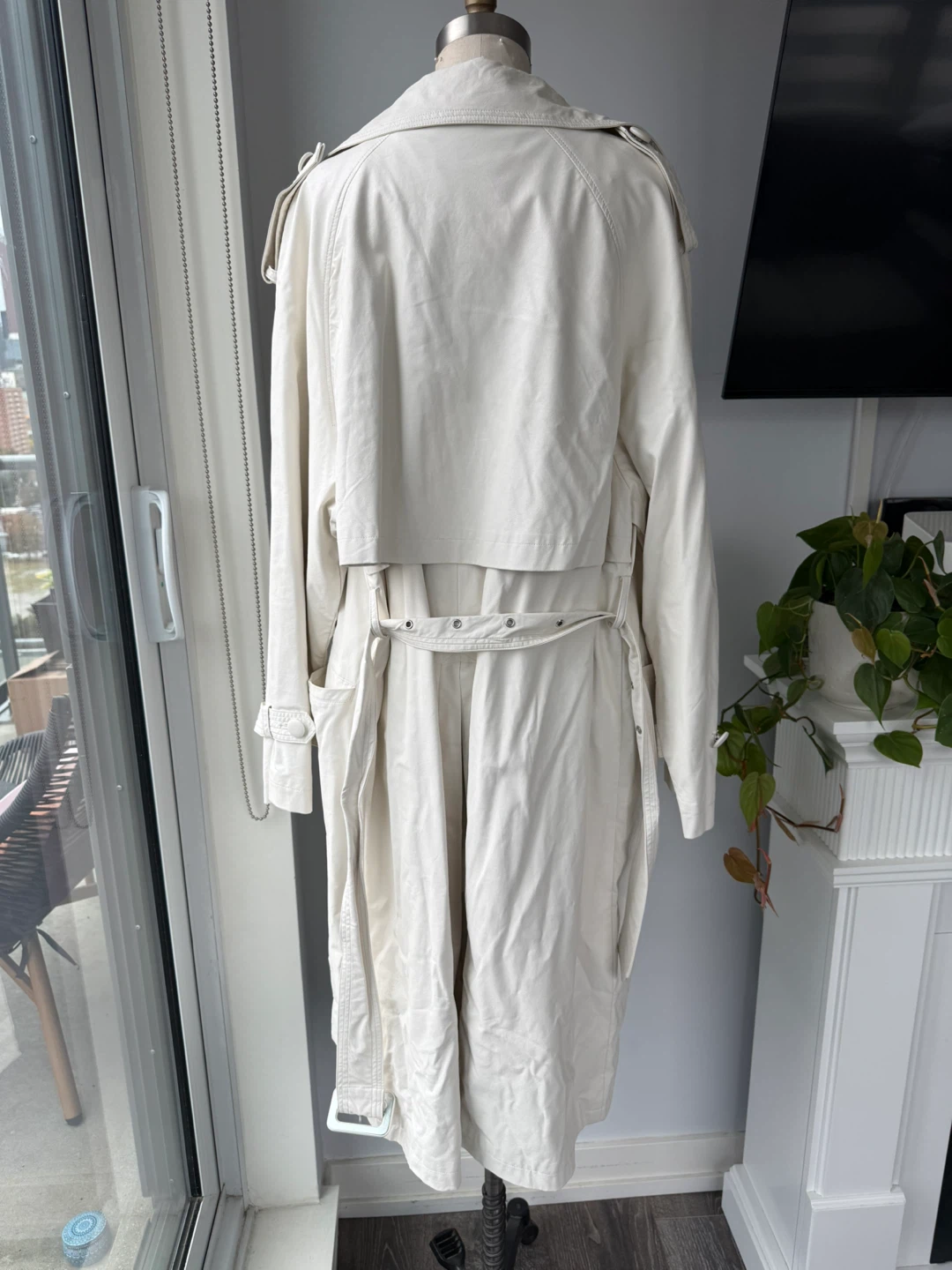 Zara Faux leather Cream Double-Breasted Trench Coat - photo 2