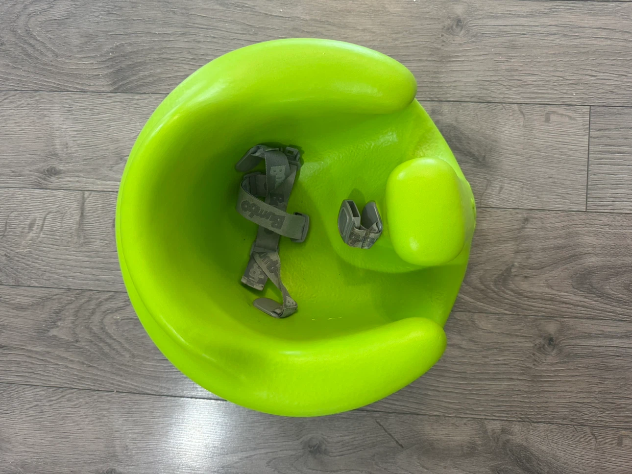 Bumbo Floor Seat in Lime Green with harness - photo 3