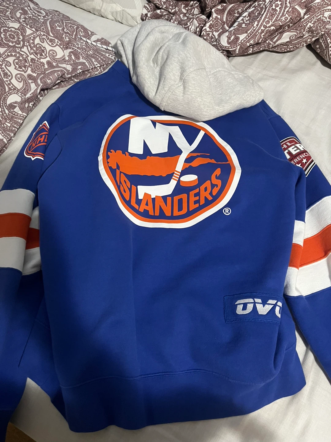 October's Very Own NHL New York Islanders Hoodie - photo 2