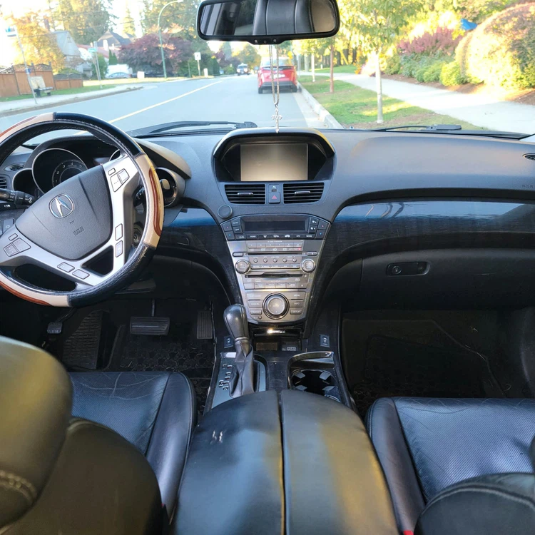 Acura MDX SUV - photo 2