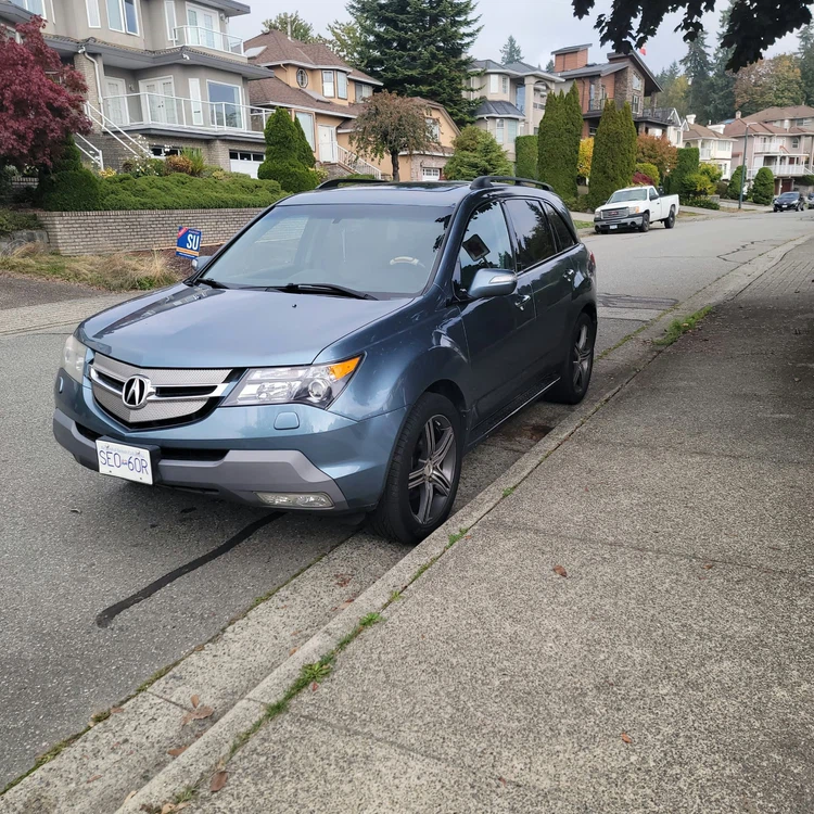 Acura MDX SUV - photo 5