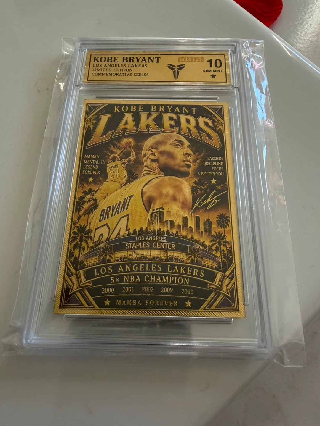 Kobe Bryant Gold Foil Commemorative Card