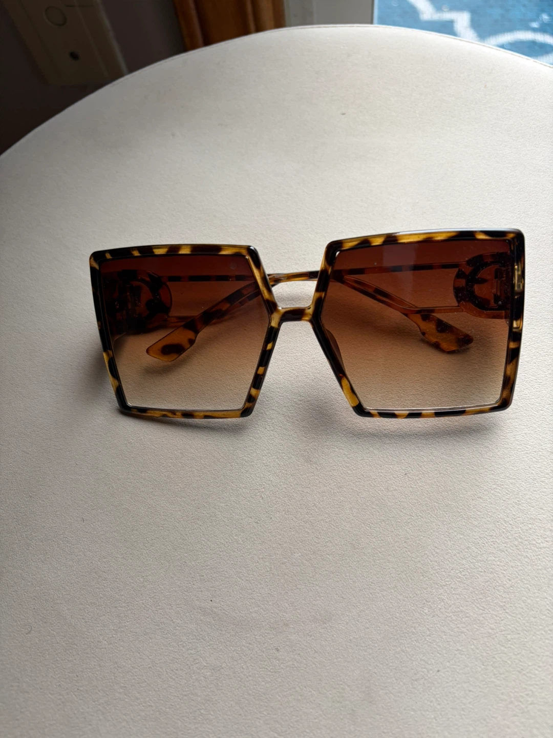Tortoiseshell Square Sunglasses