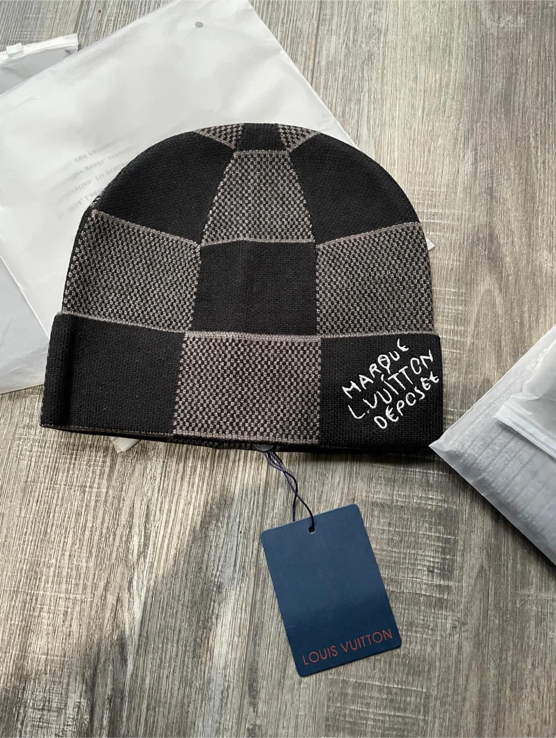 Lv Beanie high quality - photo 2