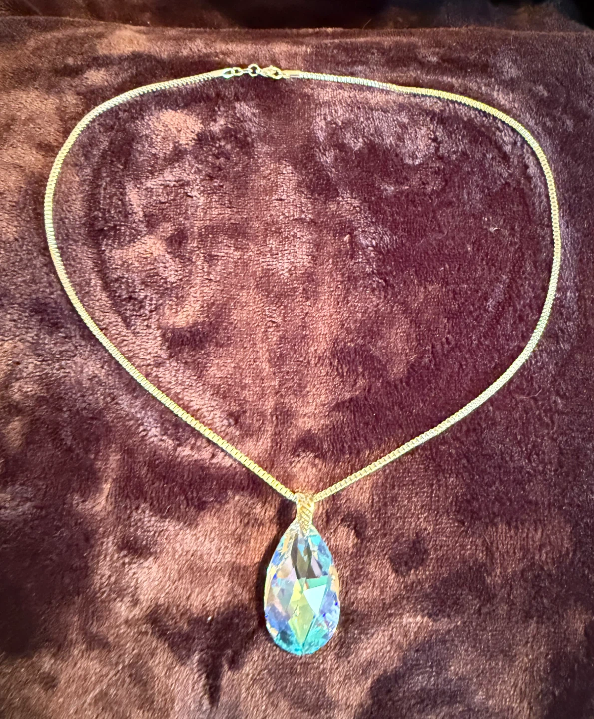 SS Crystal Teardrop Pendant Necklace