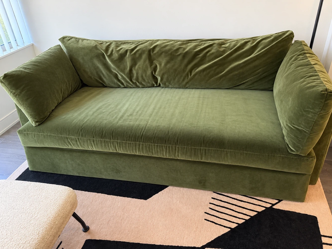 Socco Living - Monte Carlo Olive Green Velvet Sofa - photo 2