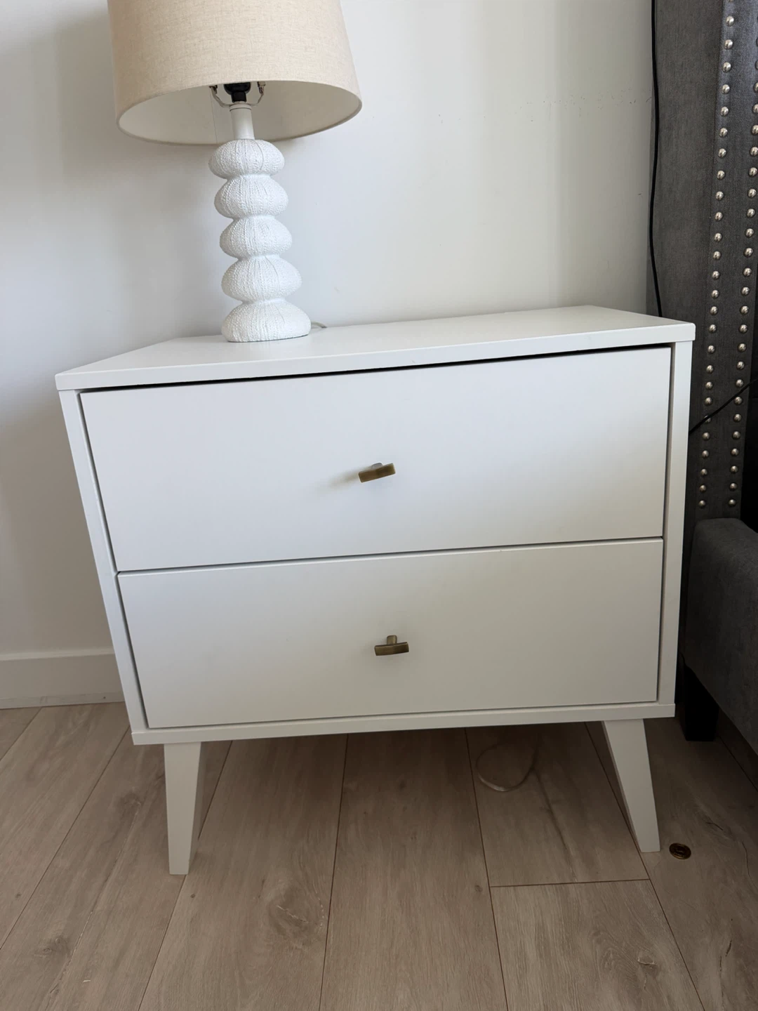 White 2-Drawer Nightstand - photo 3