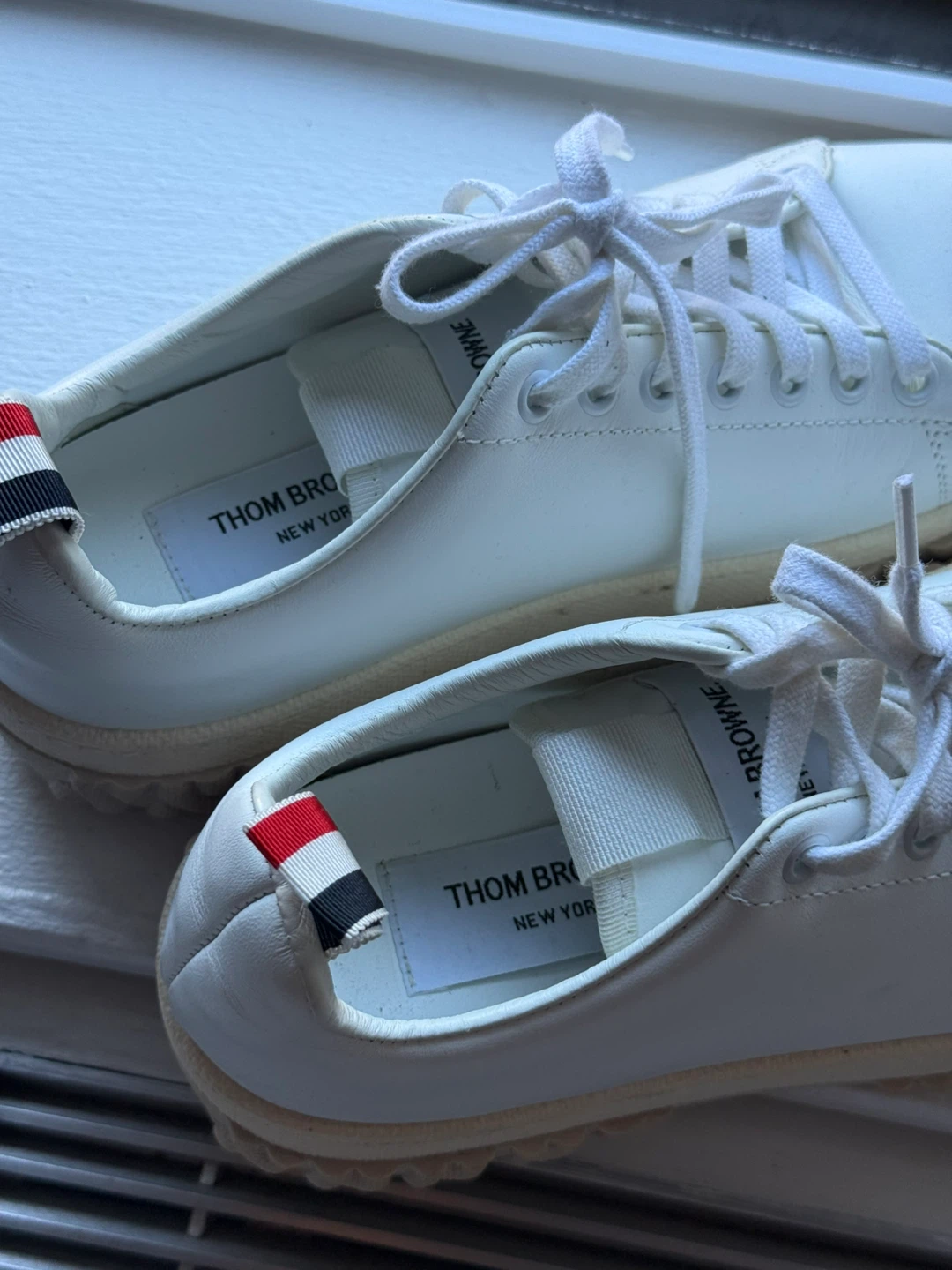 Authentic Thom Browne White Leather Sneakers US 6 size - photo 4