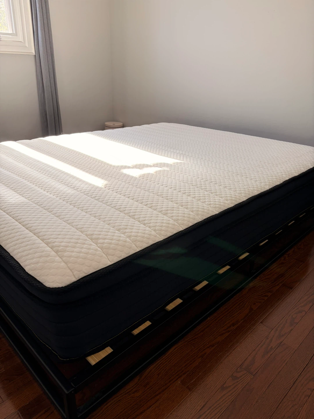 Queen Mattress and Bed Frame - photo 2