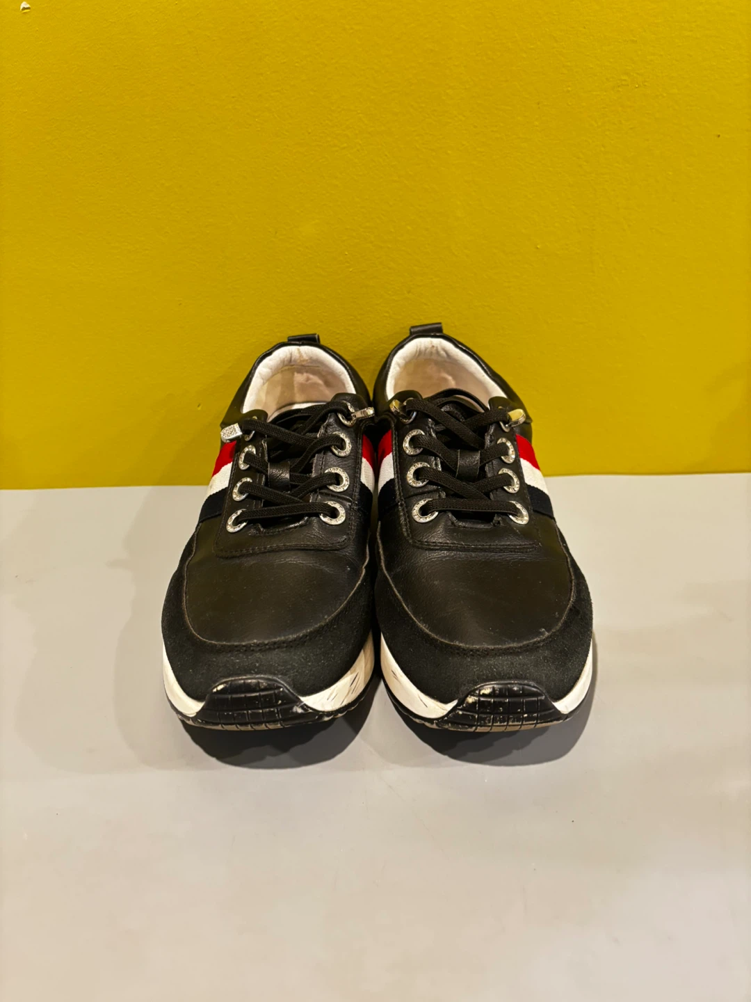 Women's Black Sneakers.8.5 size. - photo 5