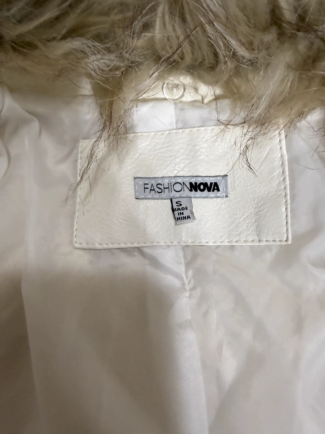 Fashion Nova White Faux Leather Jacket with Fur Collar - photo 5