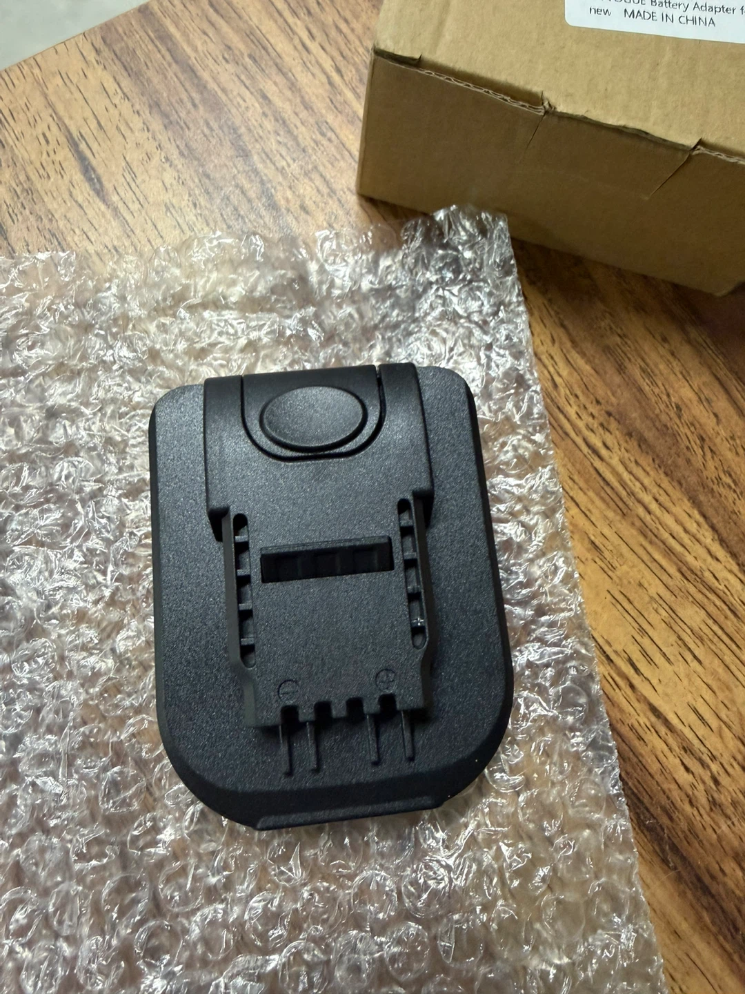 Battery Adapter Battery Adapter for Dewalt to Milwaukee 18V - photo 2