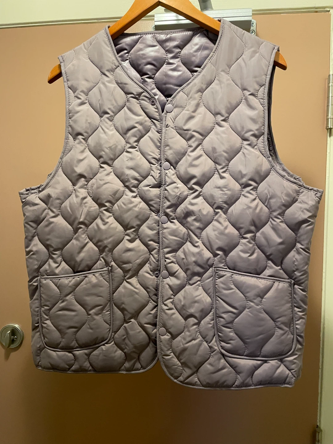 Quilted Sleeveless Vest - photo 3