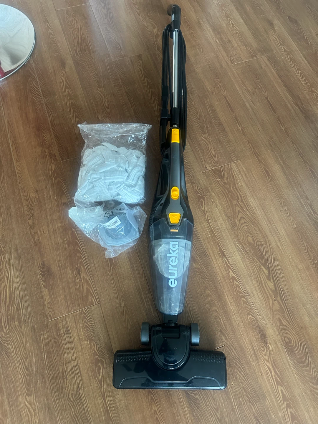 Eureka NES215C Vacuum Cleaner