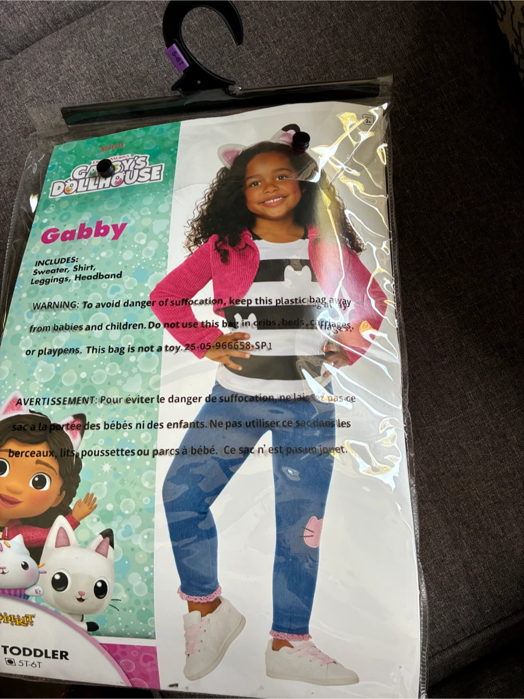 Costumes for Halloween size 5-6
