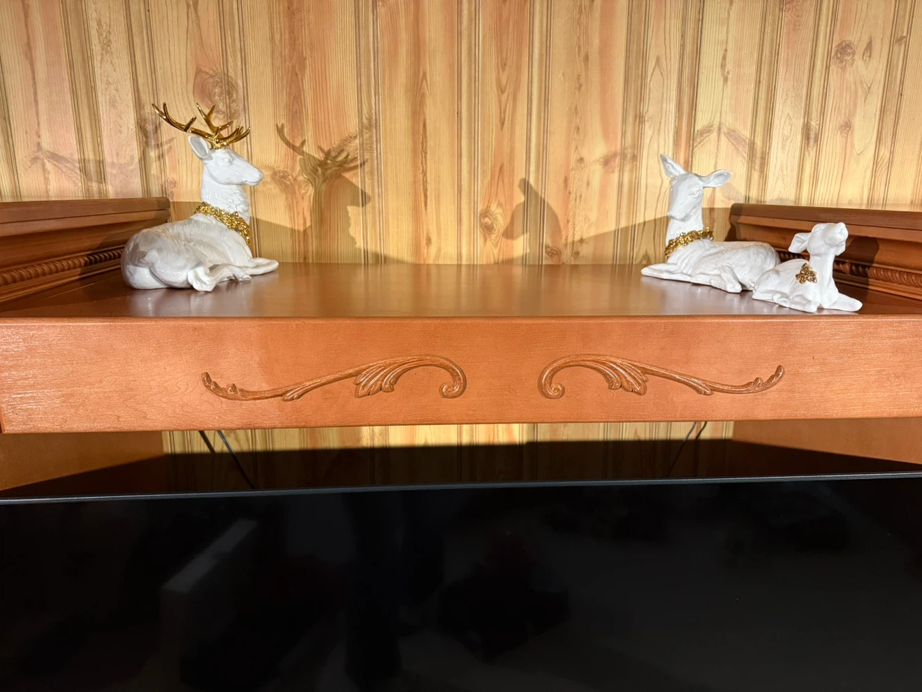 Solid Maple Wall Unit – Entertainment Centre & Display Cabinets - photo 3
