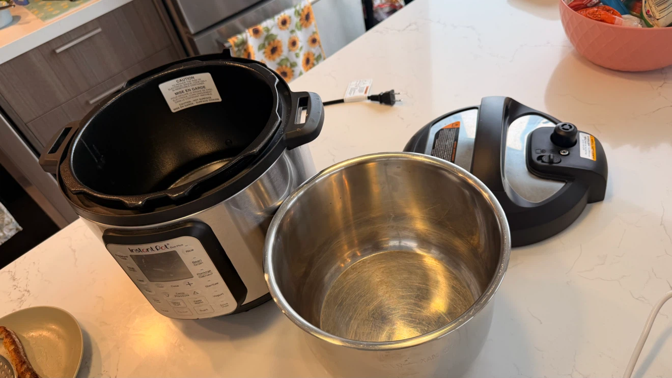 Instant Pot Duo Plus- 9qt - photo 2